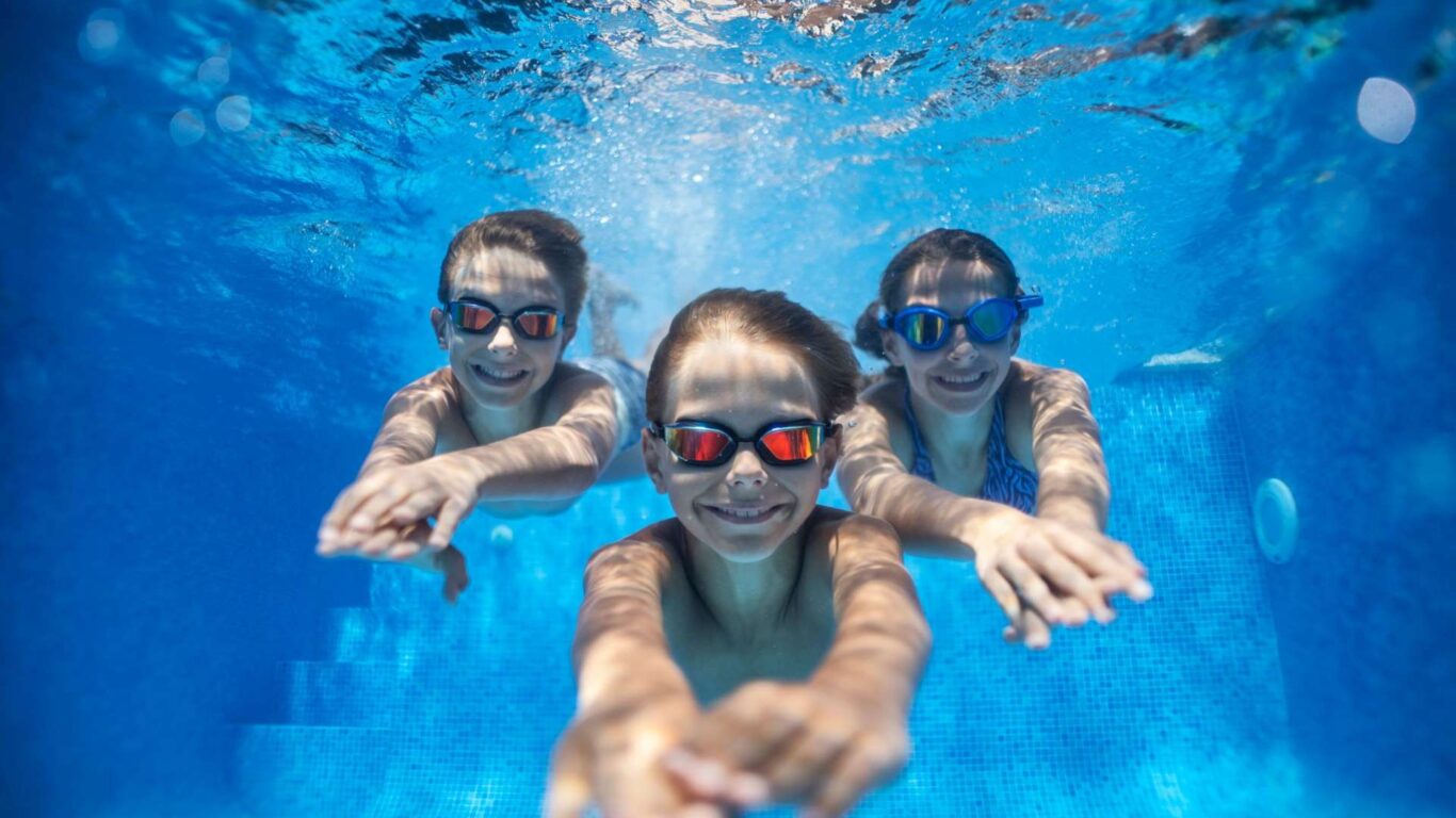 How to Avoid Sick After Swimming