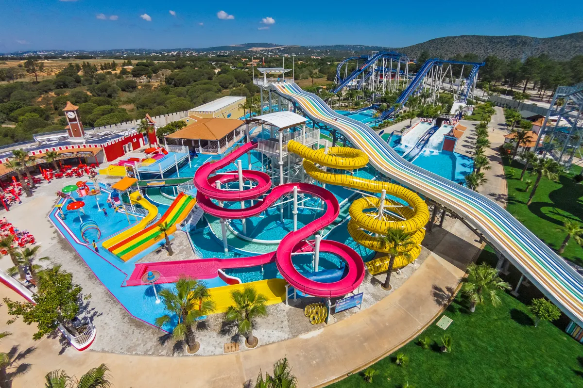 How to Start a Waterpark Business